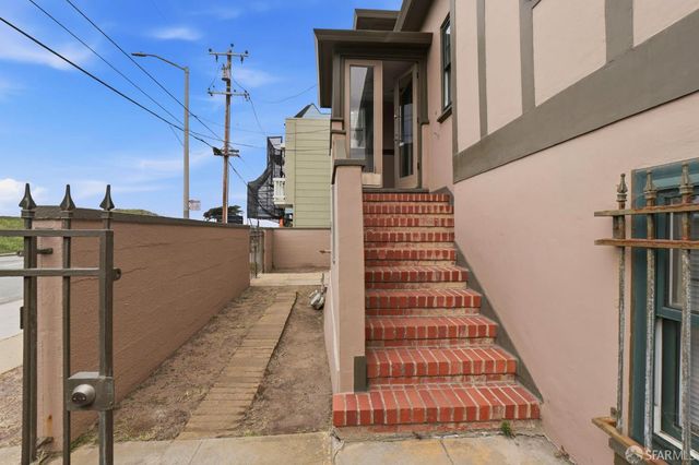 1956 Great Highway, San Francisco, CA 94116