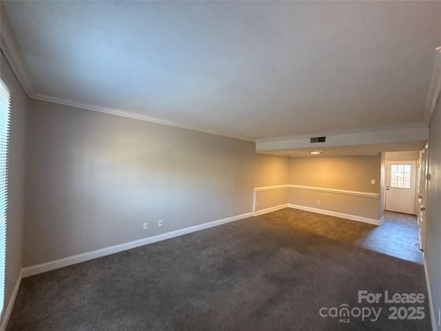 7906 Oak Meadow Court 29, Charlotte, NC 28210