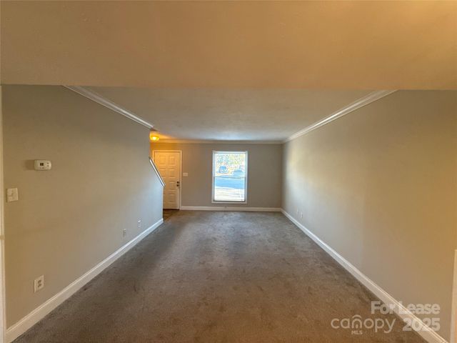 7906 Oak Meadow Court 29, Charlotte, NC 28210