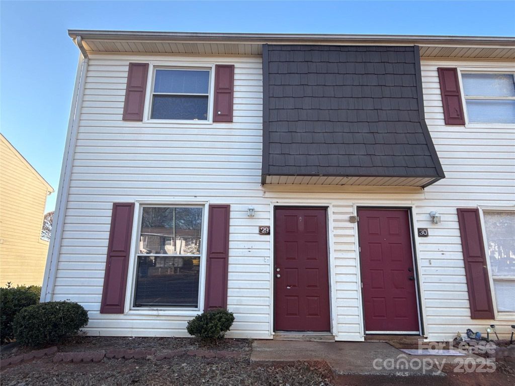 7906 Oak Meadow Court 29, Charlotte, NC 28210