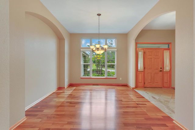 122 Howell AVENUE, Waukesha, WI 53188