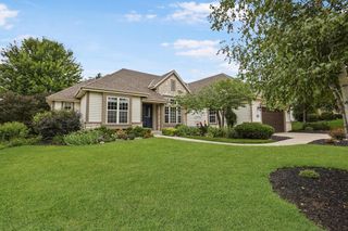 122 Howell AVENUE, Waukesha, WI 53188