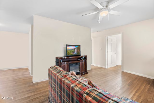 507 Crescent Drive, Greeneville, TN 37743