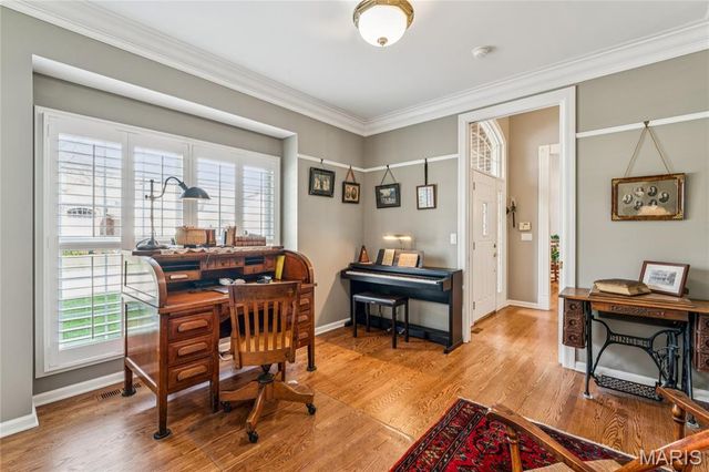 61 Picardy Hill Drive, Chesterfield, MO 63017