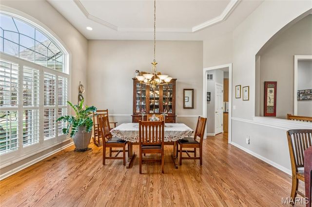 61 Picardy Hill Drive, Chesterfield, MO 63017