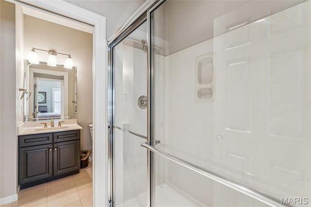 61 Picardy Hill Drive, Chesterfield, MO 63017