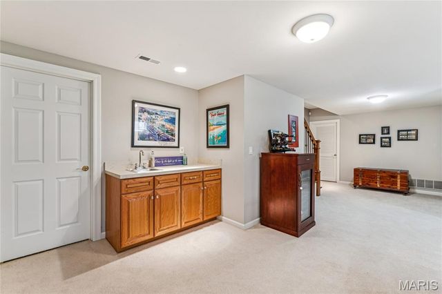 61 Picardy Hill Drive, Chesterfield, MO 63017