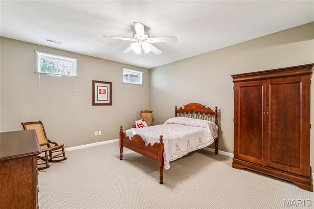 61 Picardy Hill Drive, Chesterfield, MO 63017