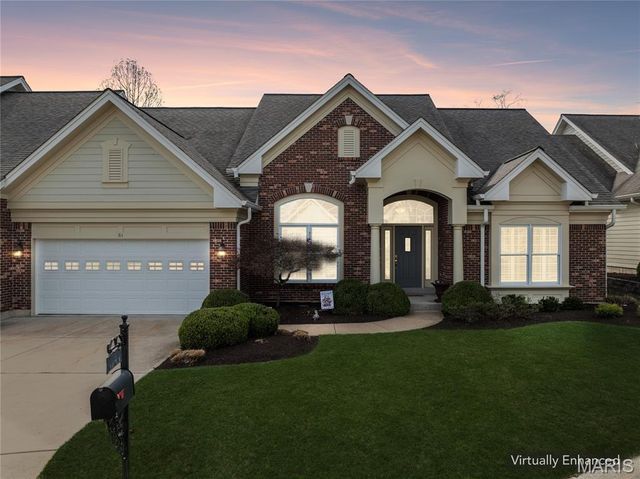 61 Picardy Hill Drive, Chesterfield, MO 63017