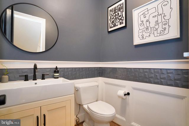 20364 NORTHPARK DR, Ashburn, VA 20147