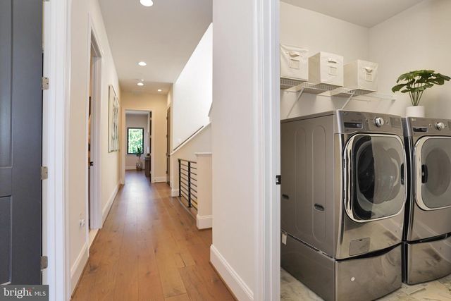 20364 NORTHPARK DR, Ashburn, VA 20147