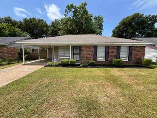 4213 COCHESE RD, Memphis, TN 38118
