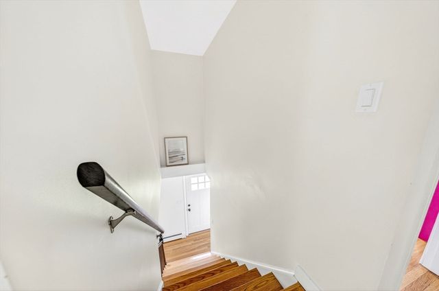 4 Dean Street, Freetown, MA 02702