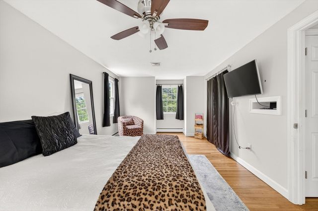 4 Dean Street, Freetown, MA 02702