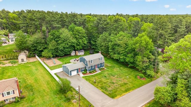 4 Dean Street, Freetown, MA 02702