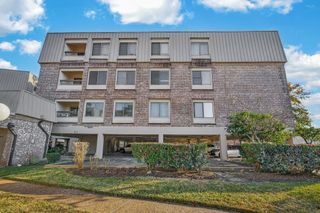 2211 S Braeswood Boulevard 21F, Houston, TX 77030