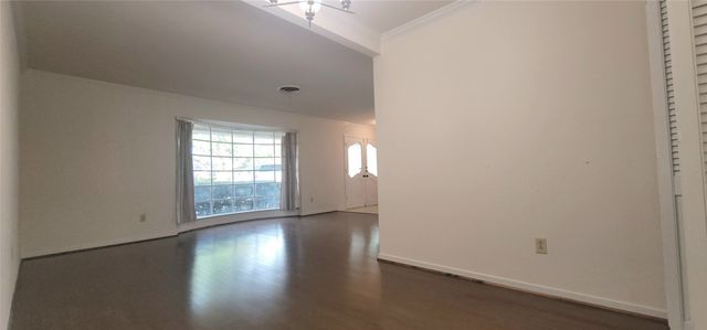 5624 Woodway Drive, Fort Worth, TX 76133