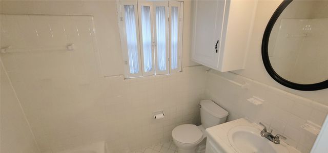 5624 Woodway Drive, Fort Worth, TX 76133