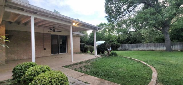 5624 Woodway Drive, Fort Worth, TX 76133