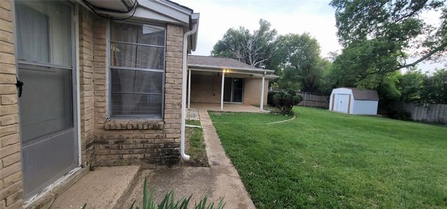 5624 Woodway Drive, Fort Worth, TX 76133