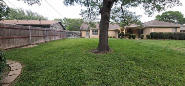 5624 Woodway Drive, Fort Worth, TX 76133