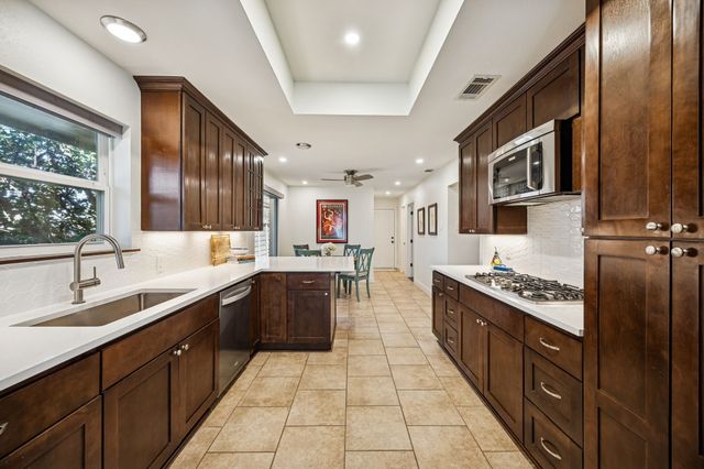 10147 Mapleridge Drive, Dallas, TX 75238