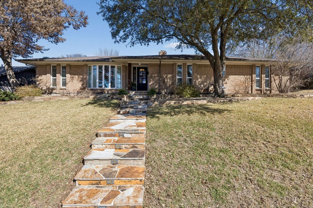 10147 Mapleridge Drive, Dallas, TX 75238