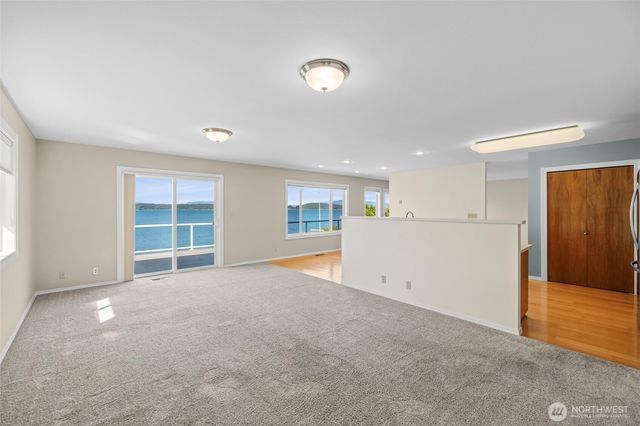 639 E Beacon View Drive, Oak Harbor, WA 98277