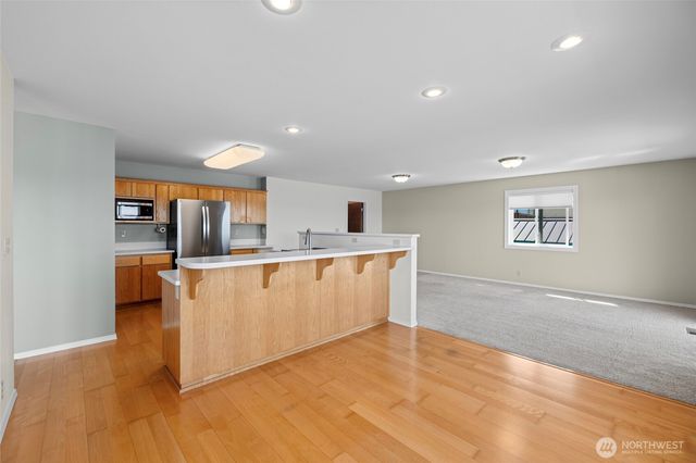 639 E Beacon View Drive, Oak Harbor, WA 98277