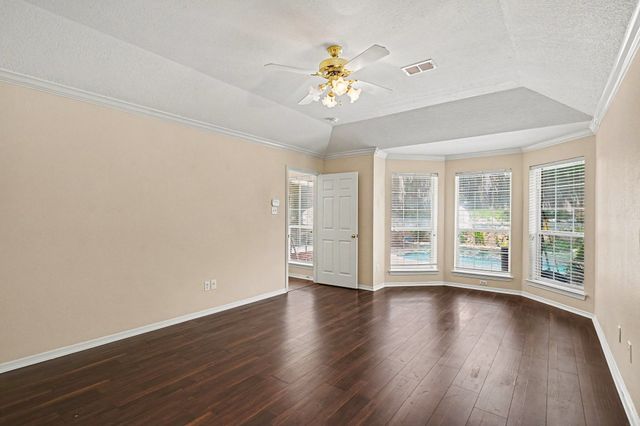 1249 Cross Creek Drive, Kennedale, TX 76060