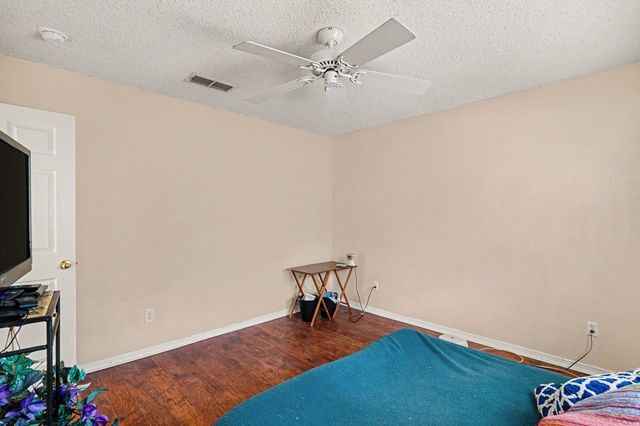 1249 Cross Creek Drive, Kennedale, TX 76060