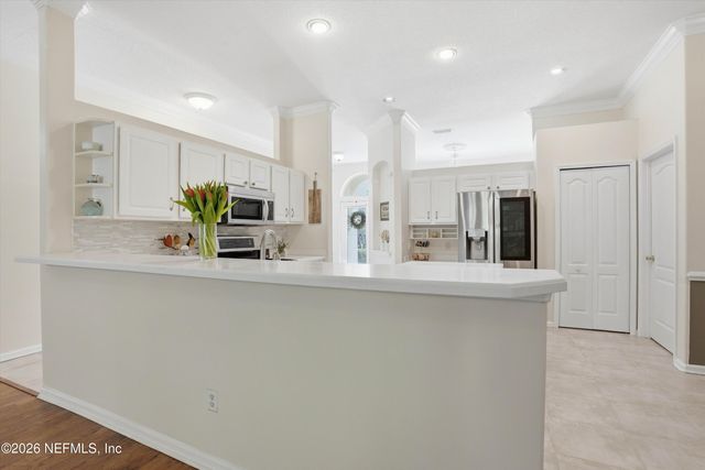 12729 CHETS CREEK Drive N, Jacksonville, FL 32224