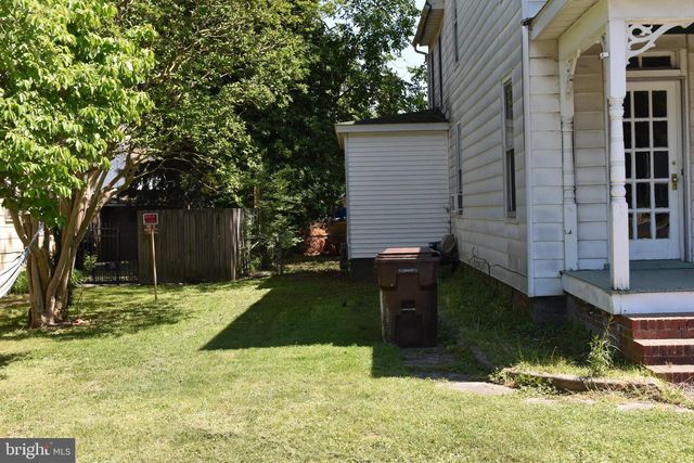 218 W END AVE, Cambridge, MD 21613