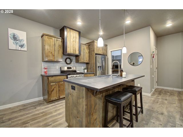 12317 Ne 116TH St, Vancouver, WA 98682