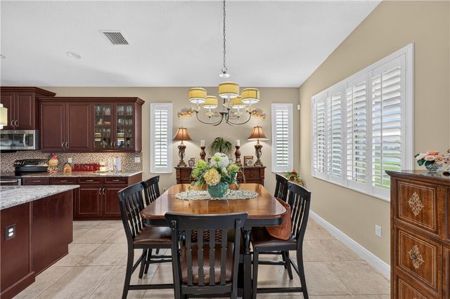 7630 Mesetta Way, Vero Beach, FL 32967