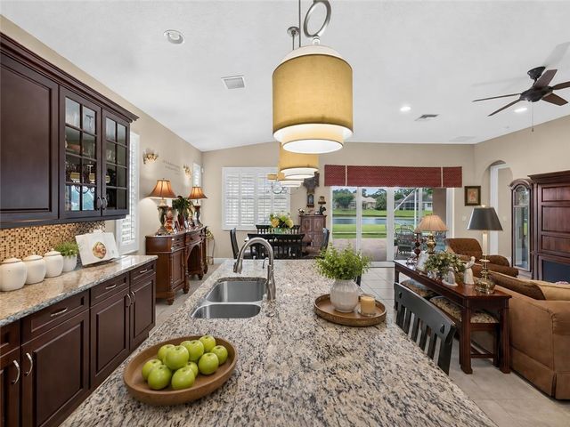 7630 Mesetta Way, Vero Beach, FL 32967
