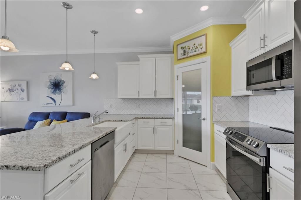 1519 NE 8th PL, CAPE CORAL, FL 33909 — photo 4