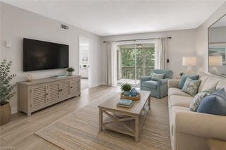 5499 Rattlesnake Hammock RD A-207, Naples, FL 34113