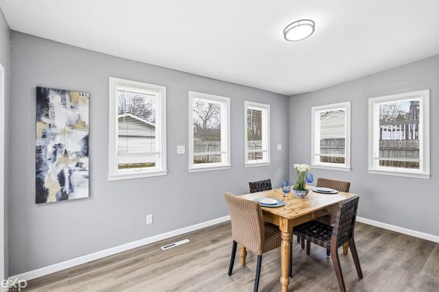 8065 Ogden Drive, Sterling Heights, MI 48314