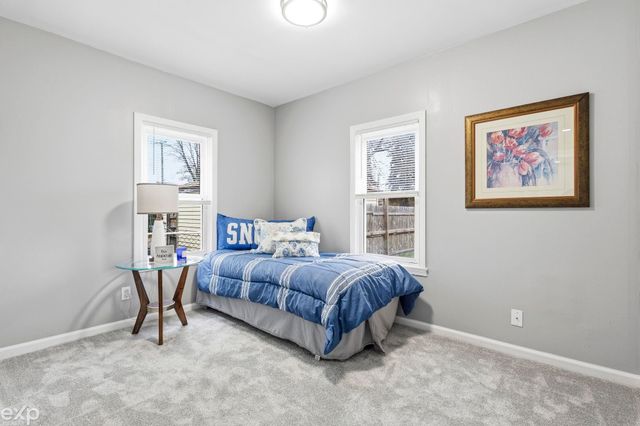 8065 Ogden Drive, Sterling Heights, MI 48314