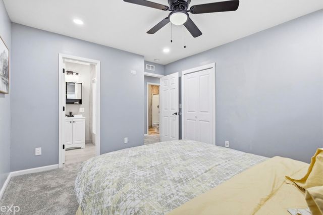 8065 Ogden Drive, Sterling Heights, MI 48314