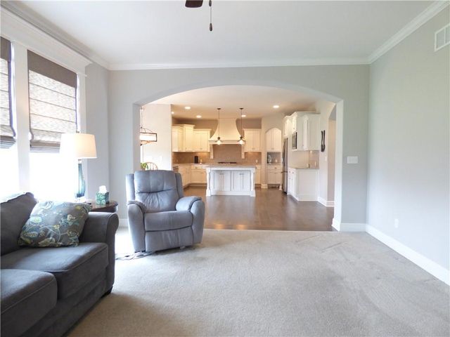 8202 W 166th Court, Overland Park, KS 66085