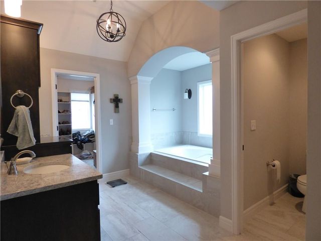 8202 W 166th Court, Overland Park, KS 66085