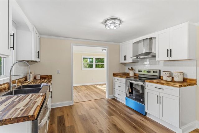 90 Whitman Street, Ringgold, GA 30736
