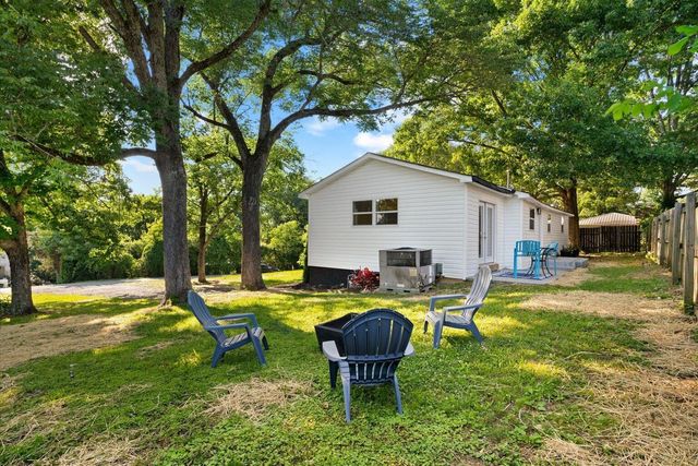 90 Whitman Street, Ringgold, GA 30736