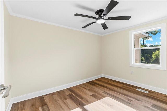 90 Whitman Street, Ringgold, GA 30736