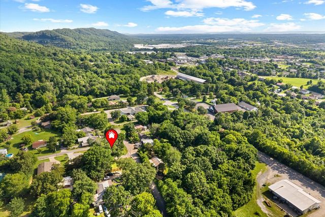 90 Whitman Street, Ringgold, GA 30736