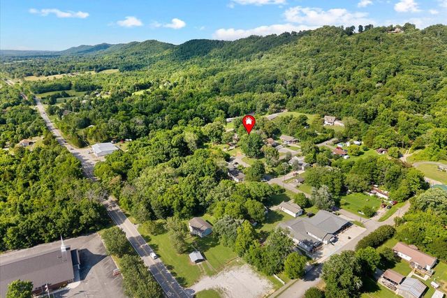 90 Whitman Street, Ringgold, GA 30736