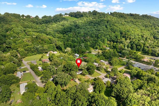 90 Whitman Street, Ringgold, GA 30736