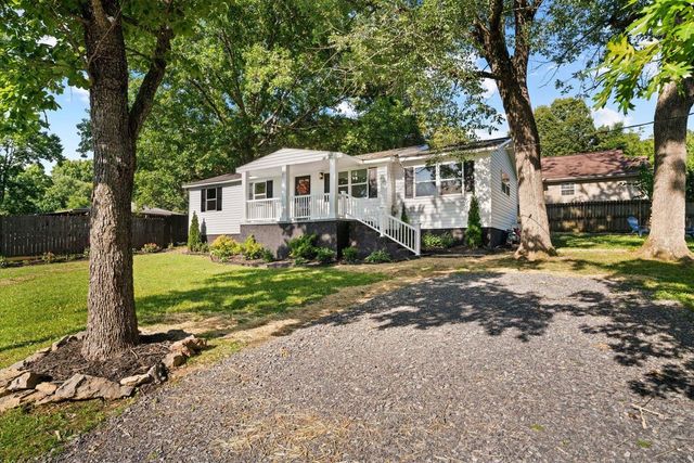 90 Whitman Street, Ringgold, GA 30736